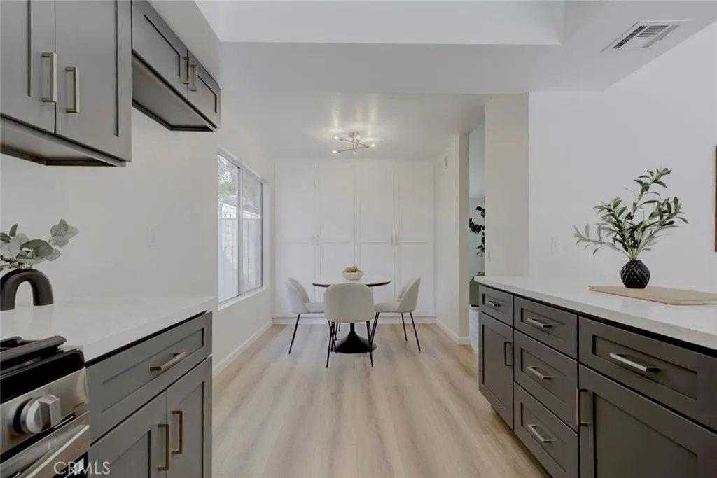 Additional image 16 of 3256 N Frederic St, Burbank, CA 91504