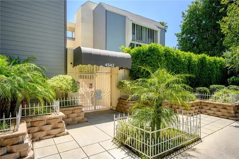 4542 Willis Avenue Unit 107, Sherman Oaks, CA MLS: SR25109947