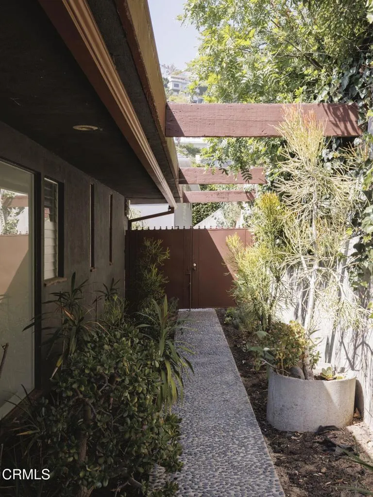 Additional image 56 of 1600 Sunset Plaza Drive, Los Angeles, CA 90069