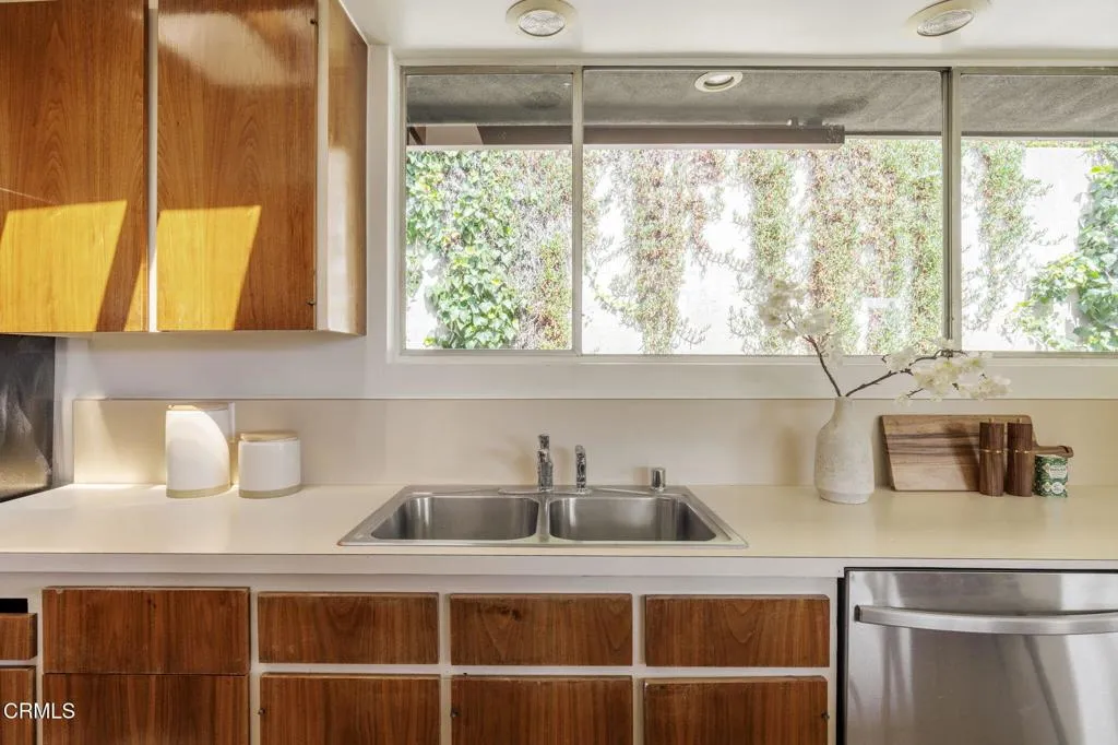 Additional image 51 of 1600 Sunset Plaza Drive, Los Angeles, CA 90069