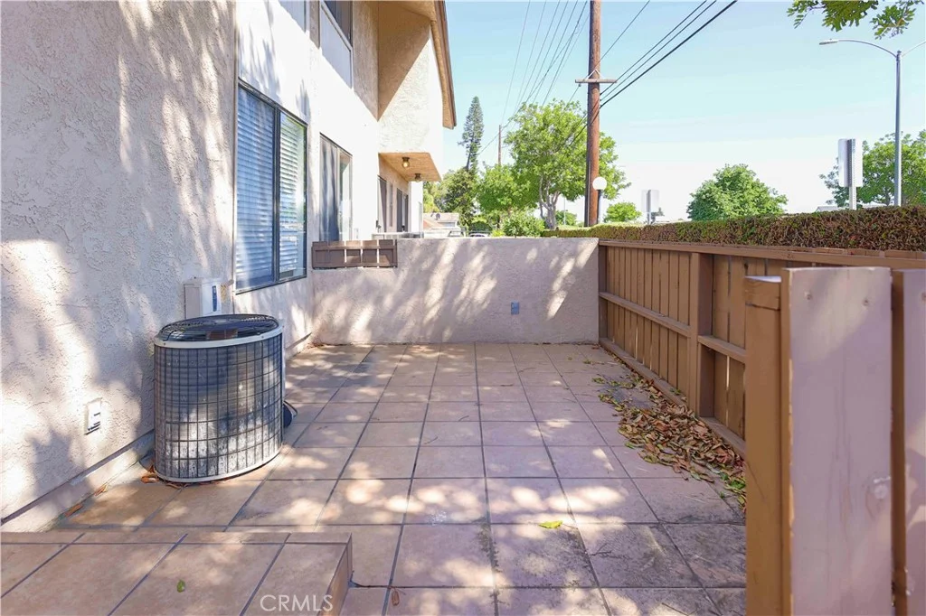 21603 Villa Pacifica Circle Unit 32, Carson, CA 90745 photo 3