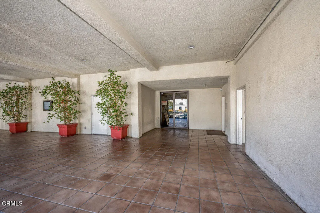 Additional image 17 of 5460 White Oak Avenue Unit E125, Encino, CA 91316