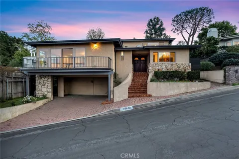 15470 Longbow Dr, Sherman Oaks, CA MLS: SR25043595