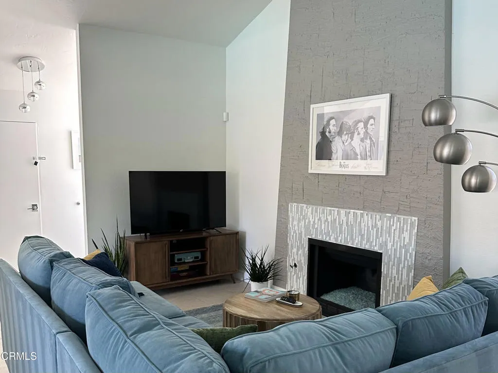 Additional image 51 of 999 E Via Escuela, Palm Springs, CA 92262