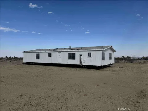 5520 Luna Road, Phelan, CA 92371 - MLS#: IV25045521