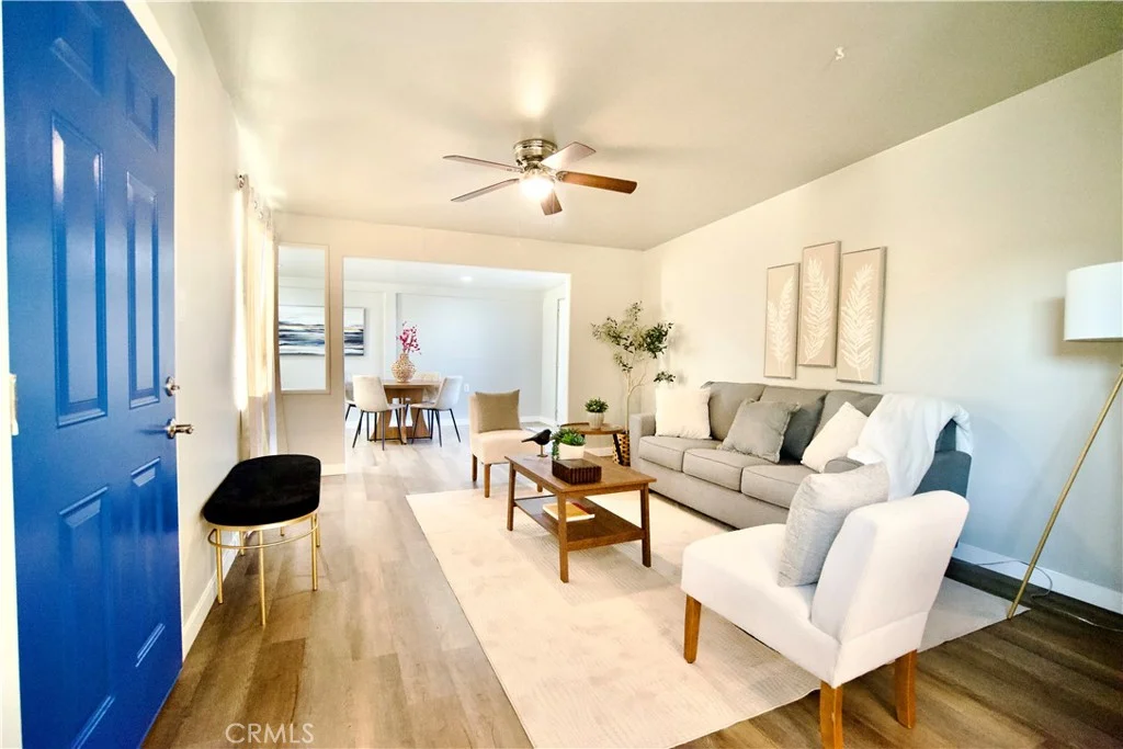 13425 Downey Ave, Paramount, CA 90723 photo 4