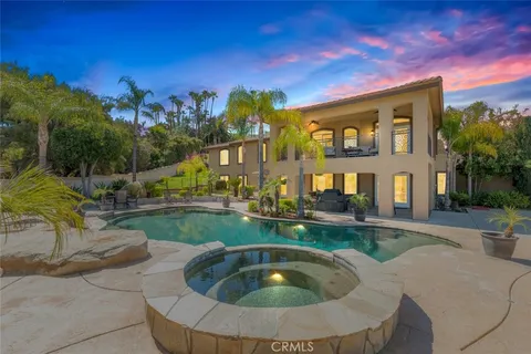 27430 Stonehenge Circle, Hemet, CA MLS: SW25058794