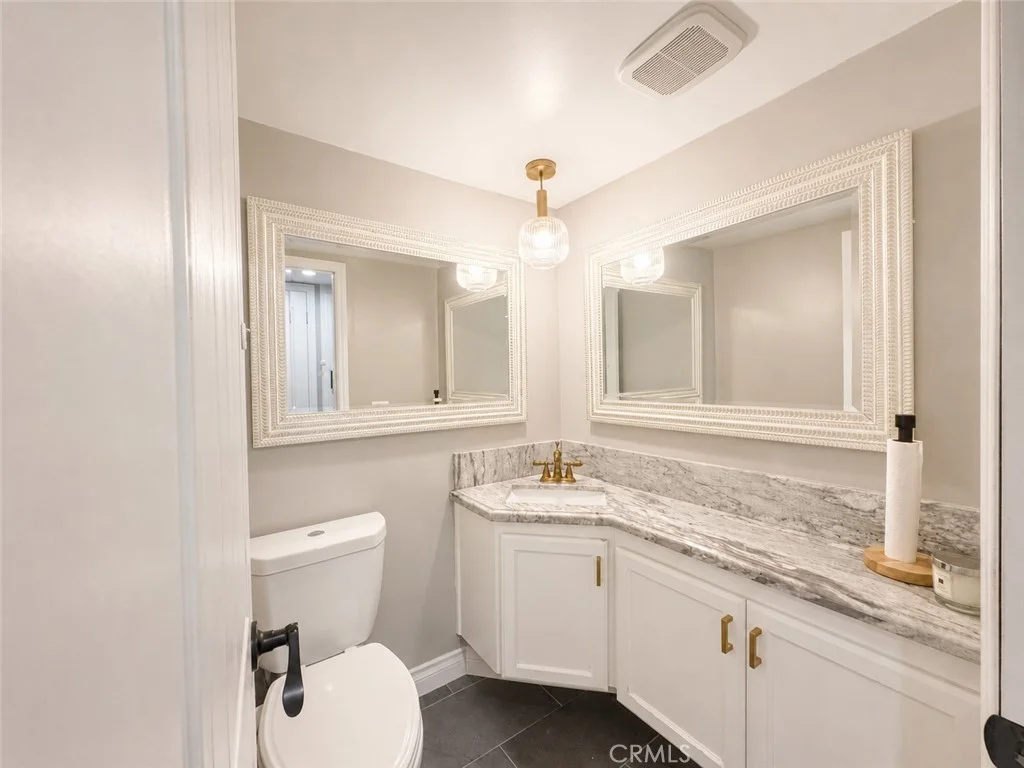 10151 Larwin Ave Unit 3, Chatsworth, CA 91311