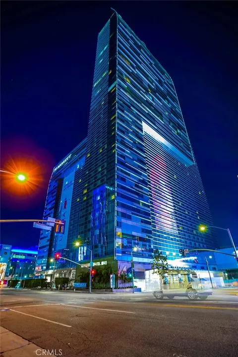 900 W. Olympic Bl.#45G, Los Angeles, CA MLS: AR25062405