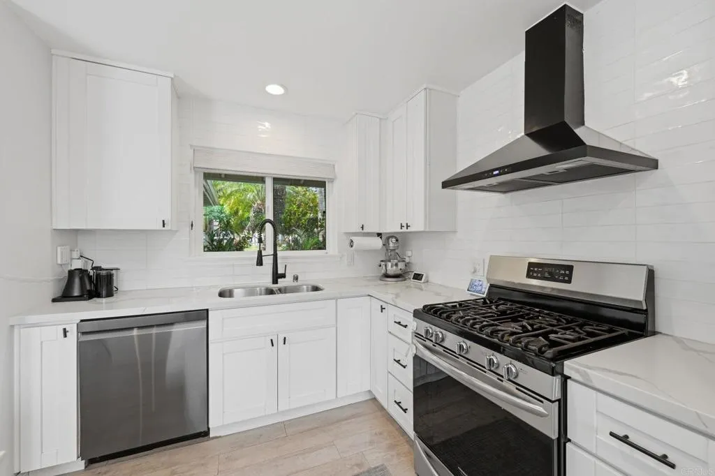 Additional image 69 of 3005 Osceola Avenue, San Diego, CA 92117