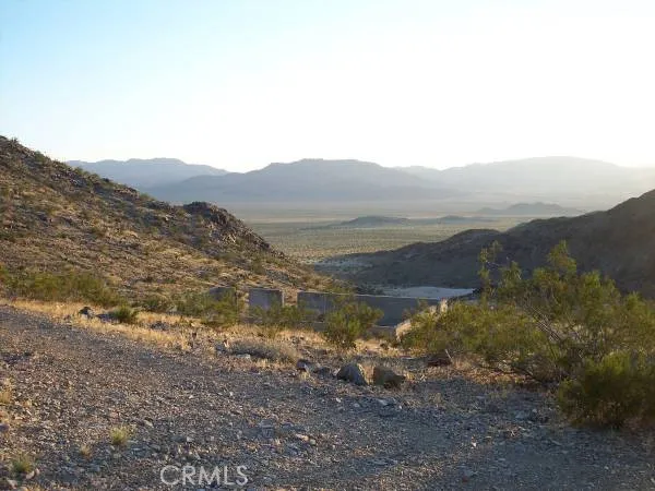 10297 Gold Crown Road, 29 Palms, CA 92277