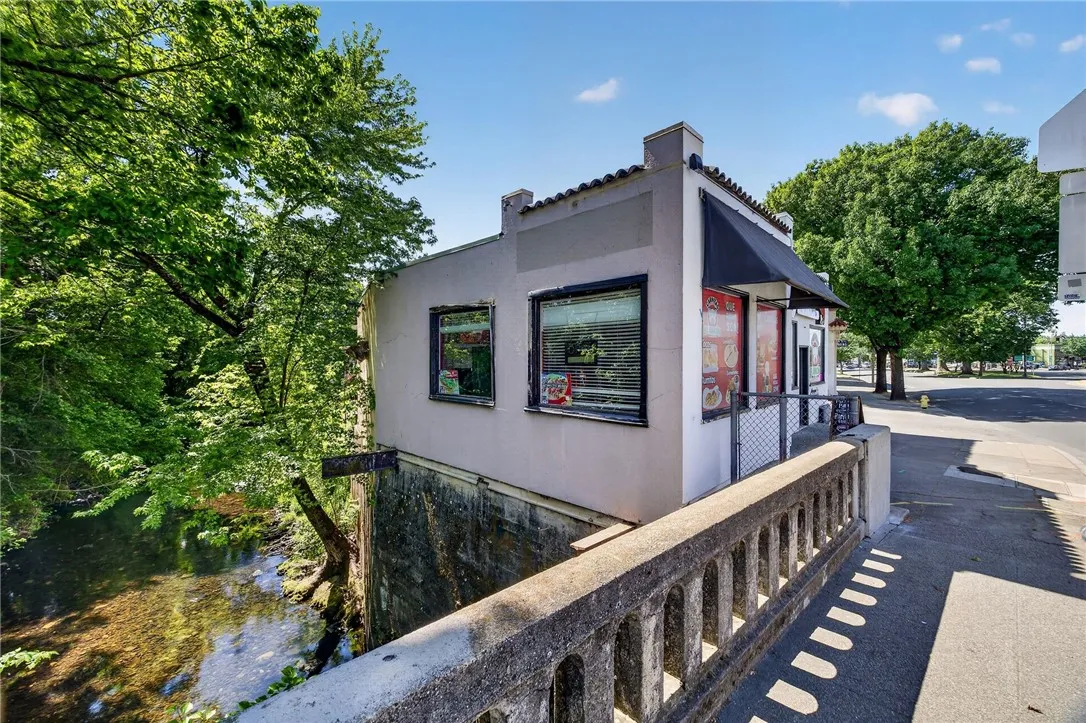 Additional image 21 of 1020 Main Street, Chico, CA 95928