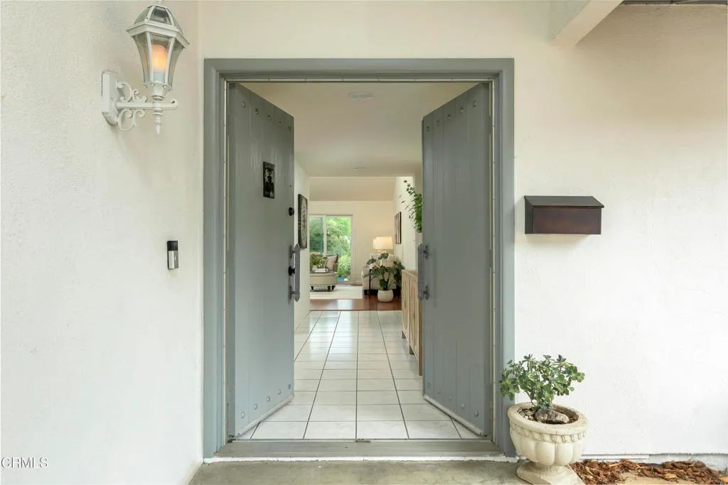 Additional image 4 of 9416 True Knoll Drive, Los Angeles, CA 91042