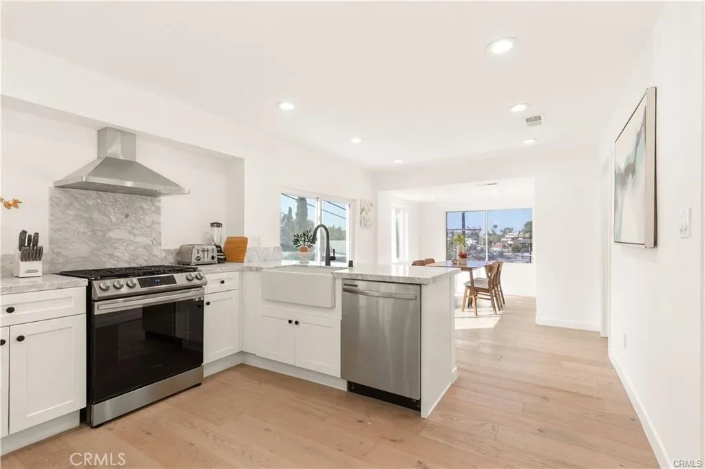 Additional image 20 of 503 Oleander Dr, Los Angeles, CA 90042