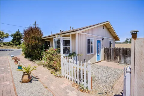 2038 Mountain View Drive, Los Osos, CA MLS: PI24226915