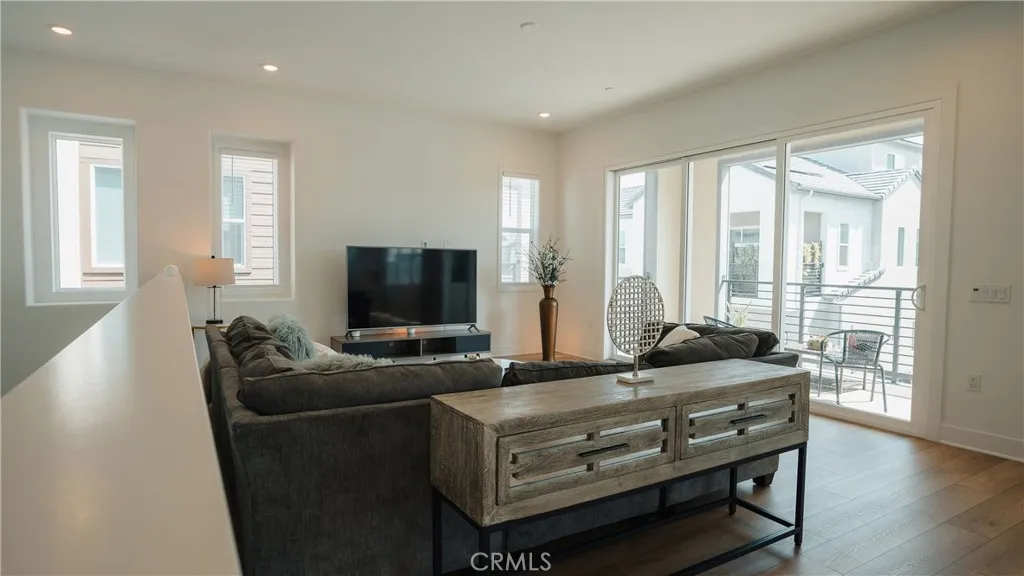 Additional image 38 of 241 Proctor, Irvine, CA 92618