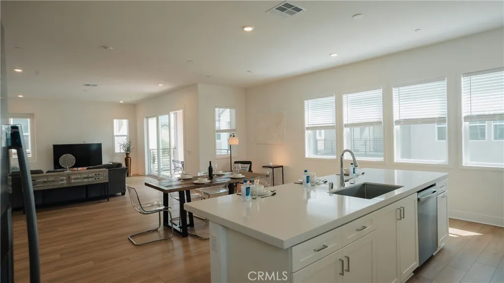 Additional image 42 of 241 Proctor, Irvine, CA 92618