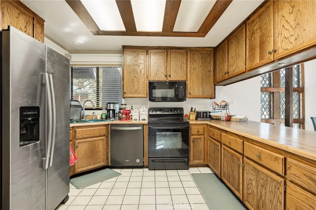 Additional image 40 of 26211 Spyglass Dr, Lake Arrowhead, CA 92352