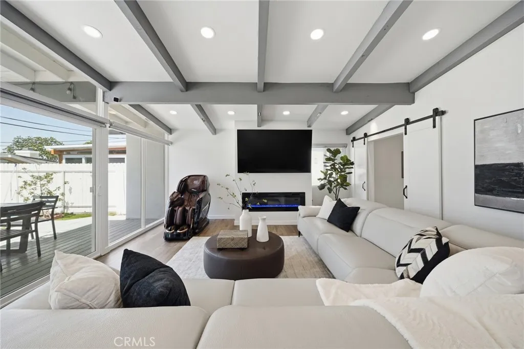 Additional image 4 of 517 S Richman Ave, Fullerton, CA 92832