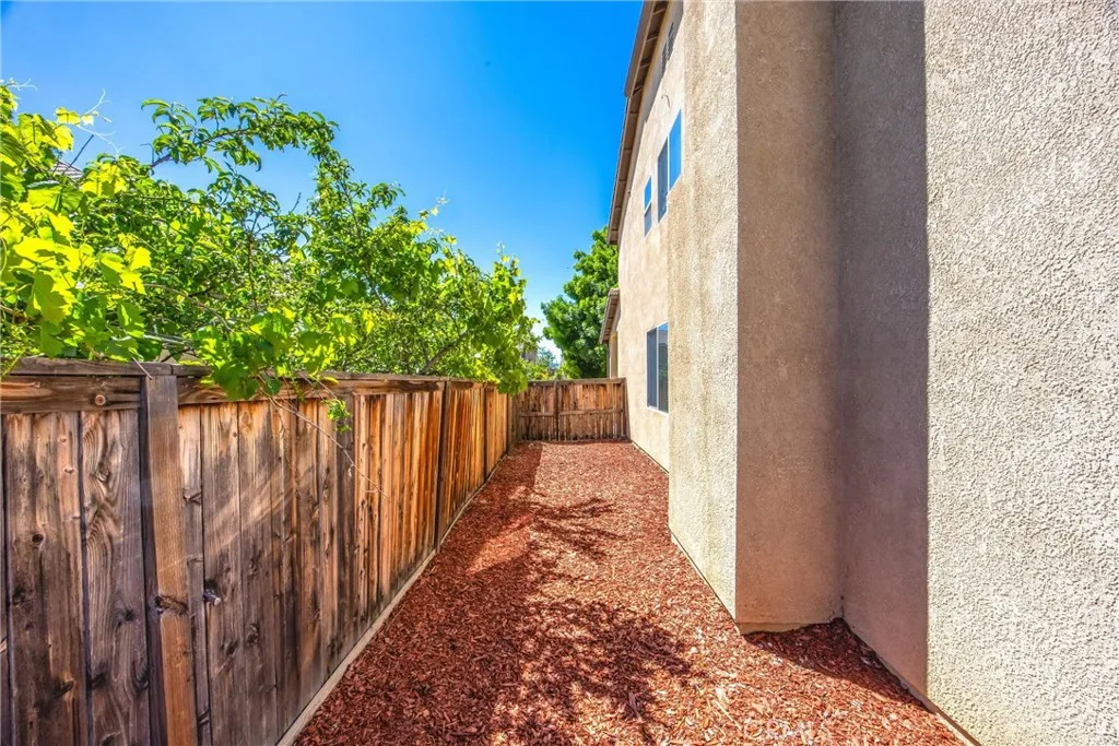 Additional image 95 of 14126 Tiger Lily Court, Hesperia, CA 92344