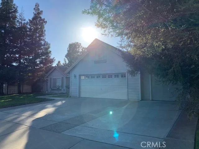1743 Augusta Ln  