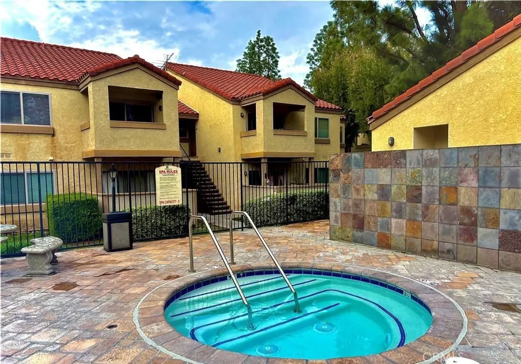Additional image 14 of 1110 W Blaine St, Riverside, CA 92507