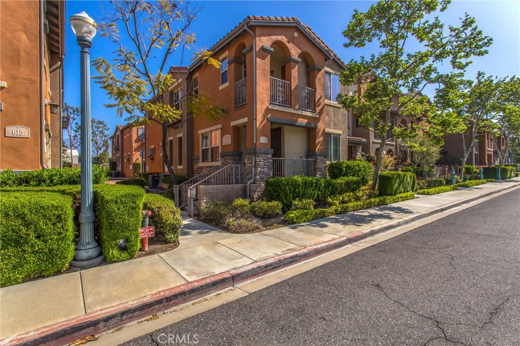 611 Mckenna Street, Claremont, CA 91711 - MLS#: CV23070176