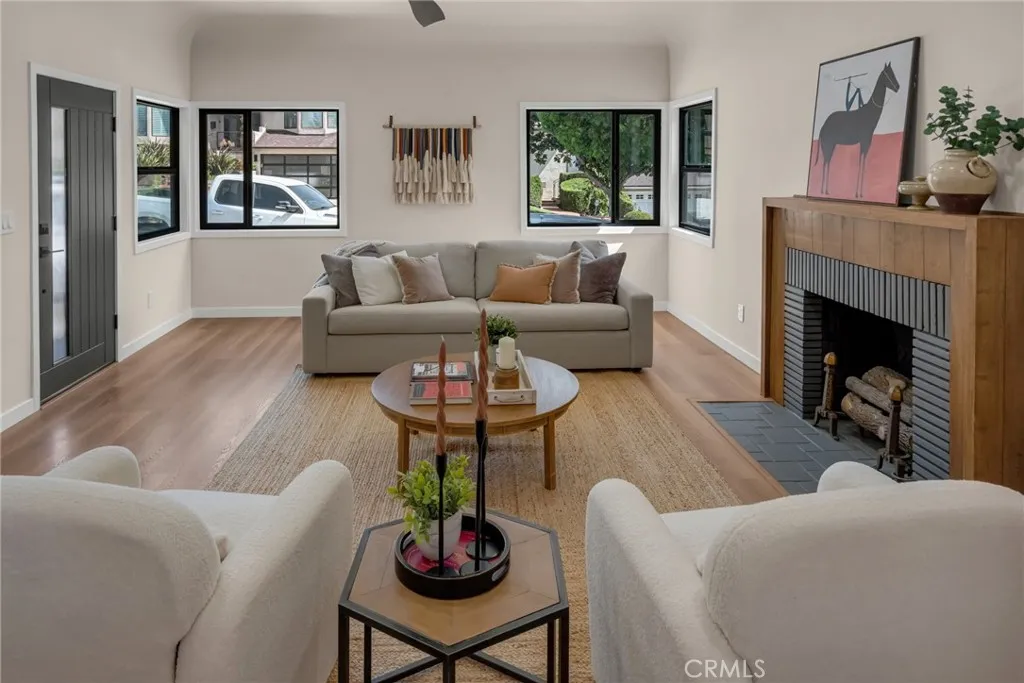 Additional image 40 of 5309 Maymont Dr, Los Angeles, CA 90043