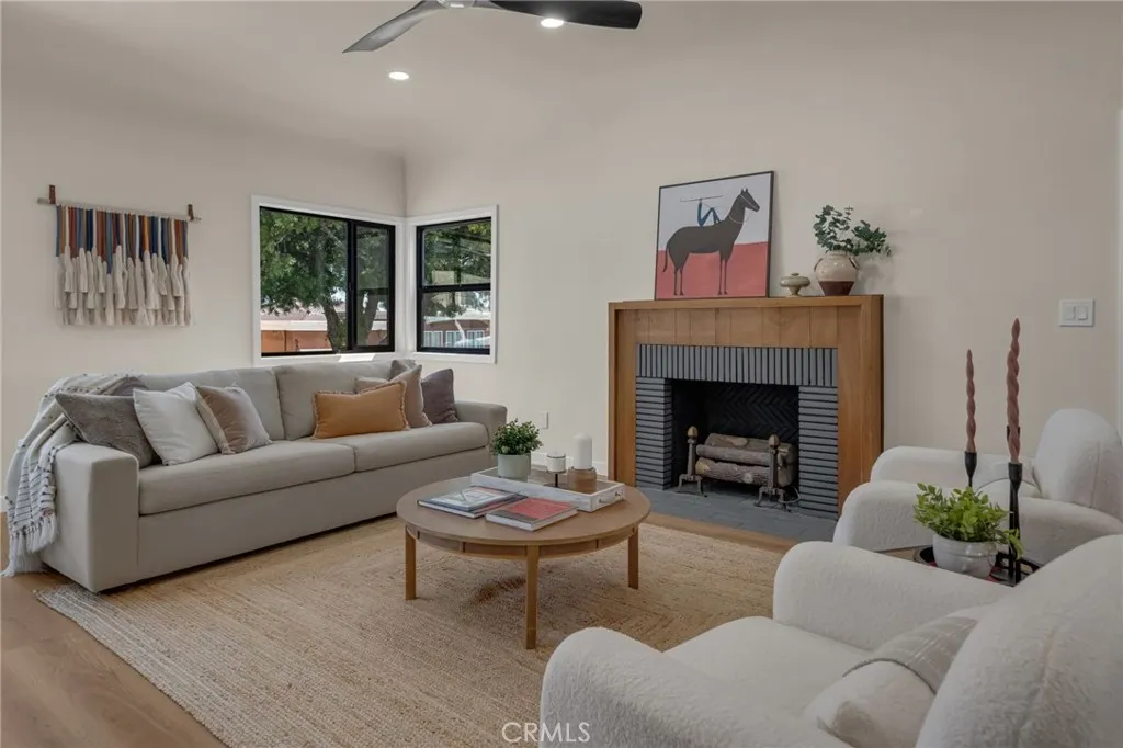 Additional image 38 of 5309 Maymont Dr, Los Angeles, CA 90043