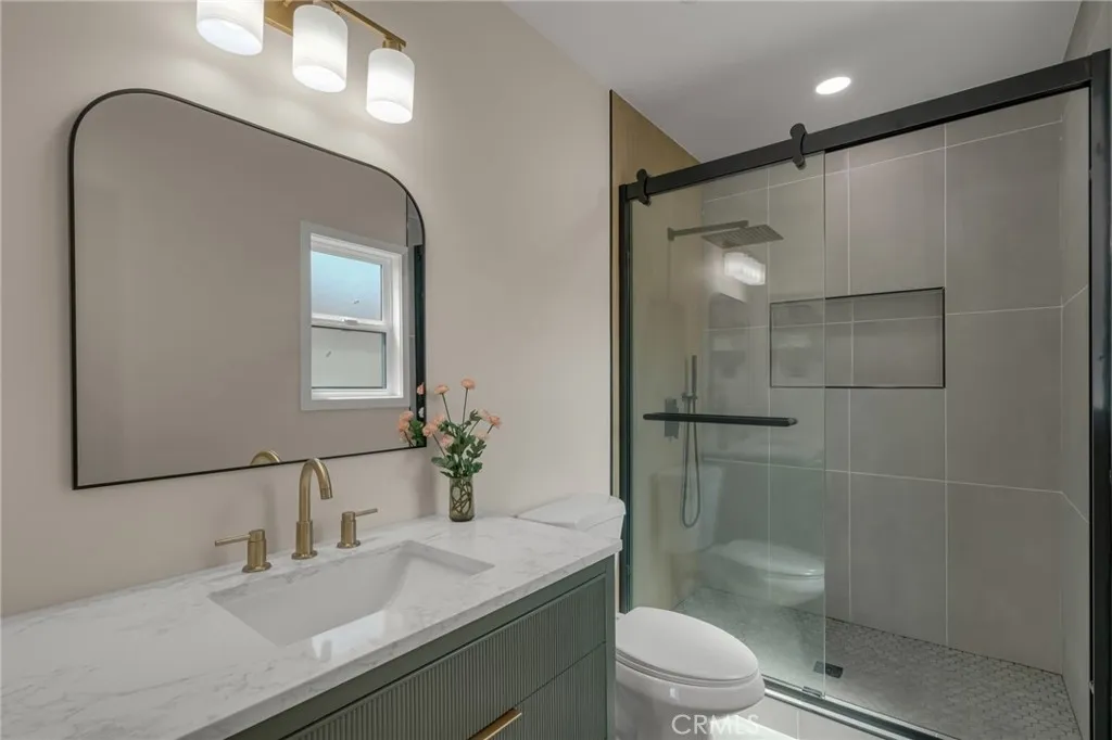 Additional image 51 of 5309 Maymont Dr, Los Angeles, CA 90043