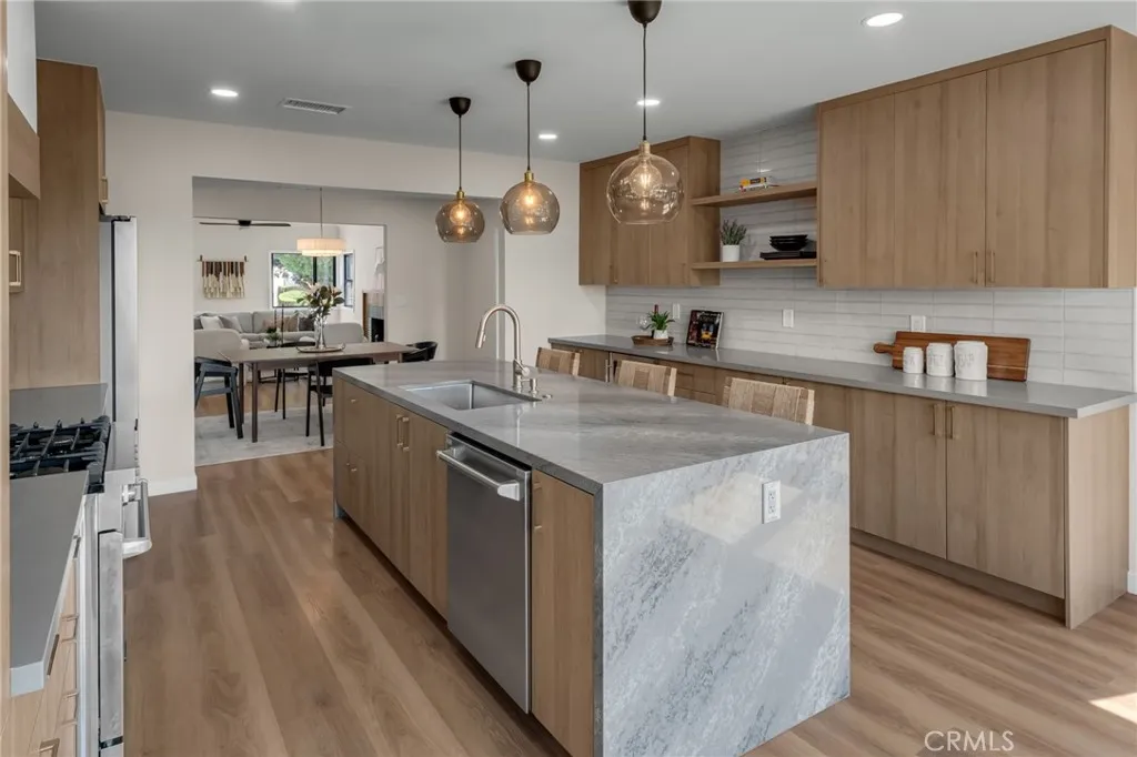 Additional image 45 of 5309 Maymont Dr, Los Angeles, CA 90043