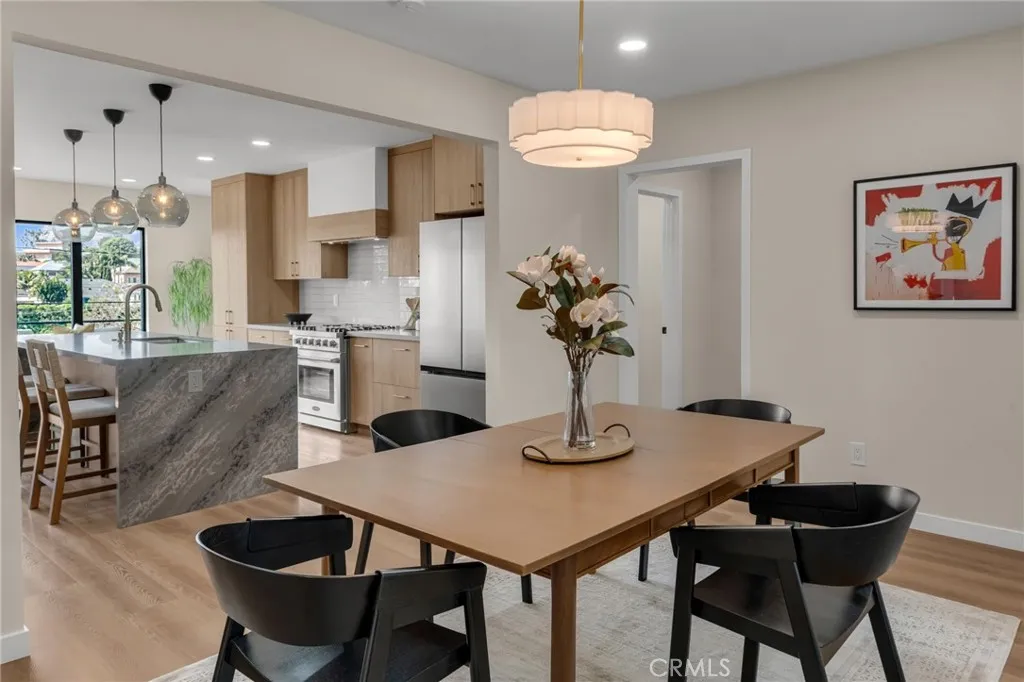 Additional image 42 of 5309 Maymont Dr, Los Angeles, CA 90043