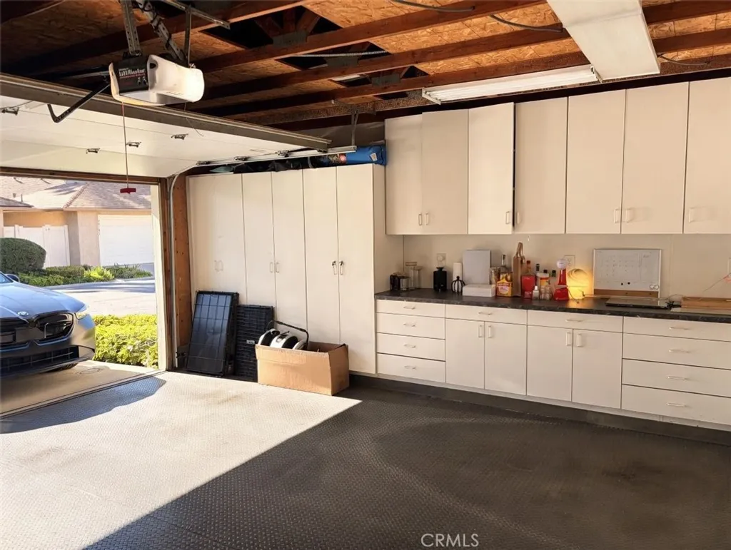 Additional image 23 of 26172 Rainbow Glen Dr, Newhall, CA 91321