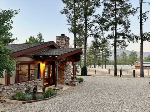 35650 Pyramid Peak Road, Mountain Center, CA MLS: PW24166417