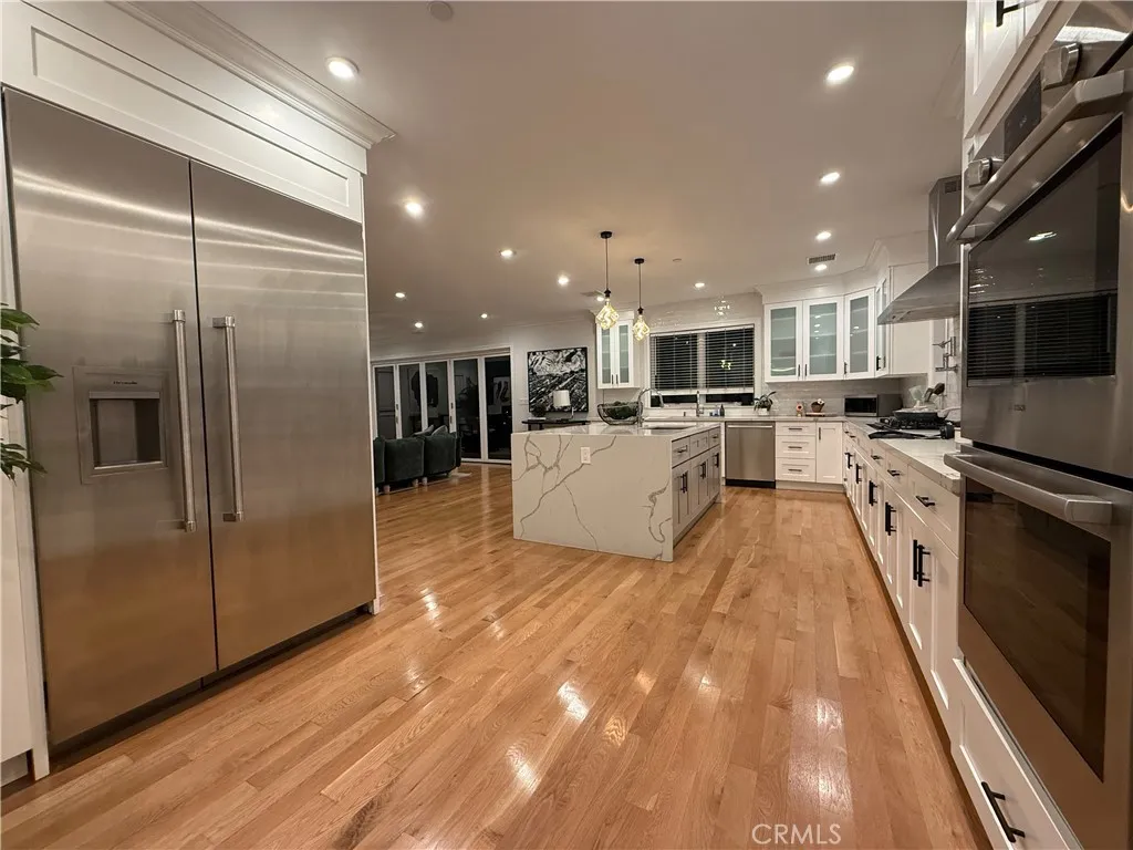 Additional image 3 of 742 N Detroit Street, Los Angeles, CA 90046