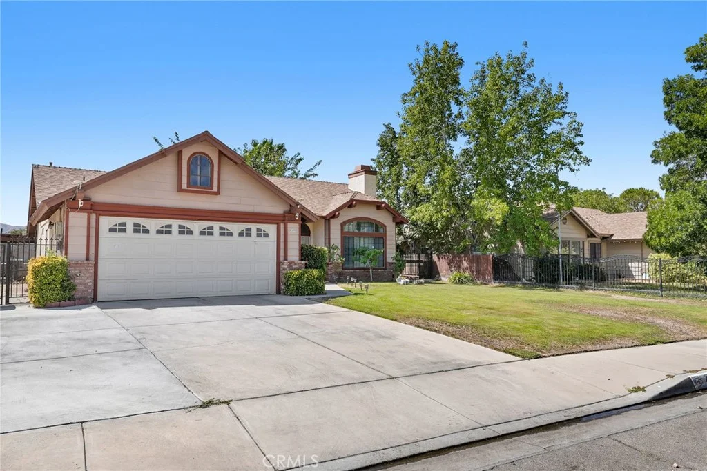 4100 E Avenue Q11, Palmdale, CA 93552 photo 2
