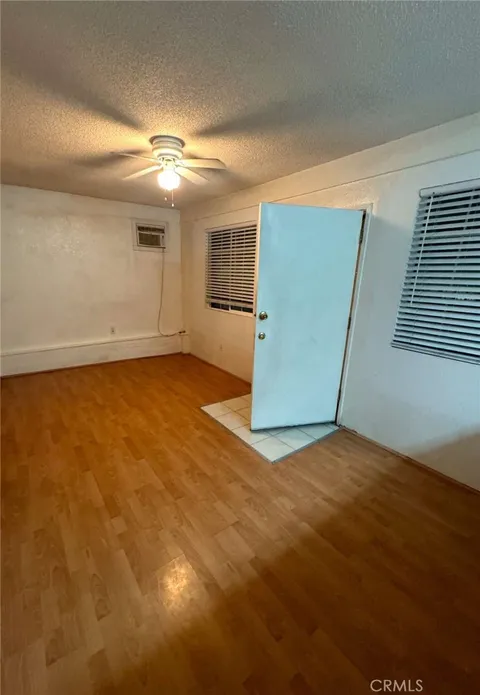 649 W Washington Boulevard, Pasadena, CA MLS: CV25039632