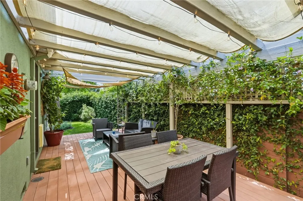 Additional image 35 of 11656 Margate Street, Valley Village, CA 91601