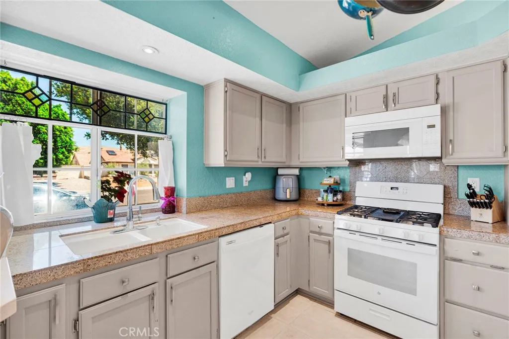 Additional image 40 of 69719 Cypress Rd, Cathedral City, CA 92234