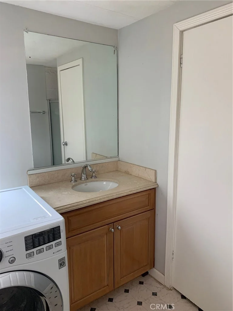 25806 Creag Ave, Homeland, CA 92548