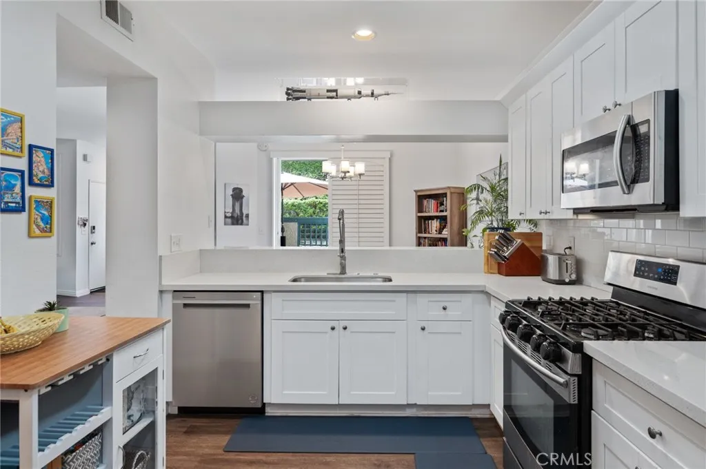 Additional image 70 of 1380 W Capitol Drive, San Pedro, CA 90732