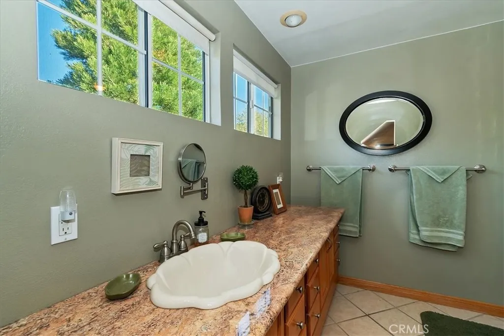Additional image 64 of 23723 Hillside Dr, Crestline, CA 92325