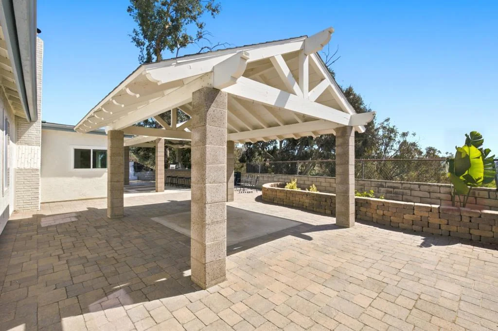 1546 Arnheim Ct, El Cajon, CA 92021