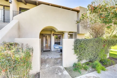 1100 E Amado Road Unit 11A1, Palm Springs, CA MLS: SW25098366