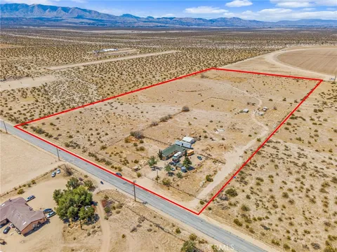 36901 165th Street E, Llano, CA MLS: IV25086045