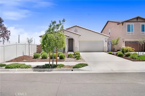 3525 Mill Creek Drive, Perris, CA MLS: PW25088377