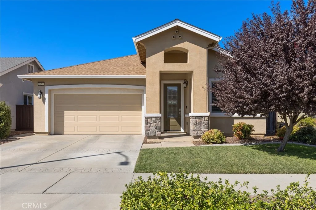 3297 Rogue River Dr, Chico, CA 95973 photo 2
