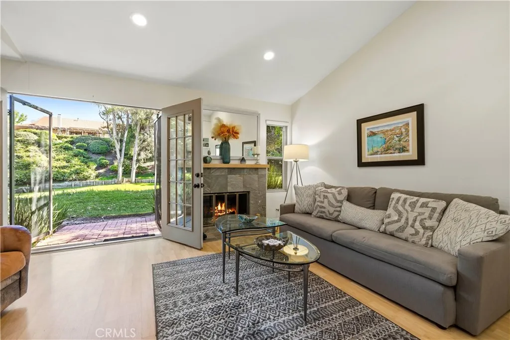 Additional image 4 of 19958 Avenue Of The Oaks, Newhall, CA 91321