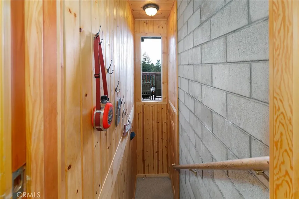 Additional image 23 of 43897 Yosemite Drive, Big Bear Lake, CA 92315