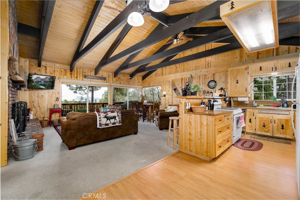 Additional image 8 of 43897 Yosemite Drive, Big Bear Lake, CA 92315
